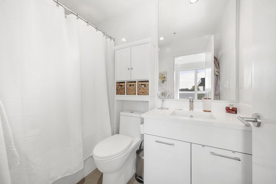 410 711 W 14th Street North Vancouver, BC - 19