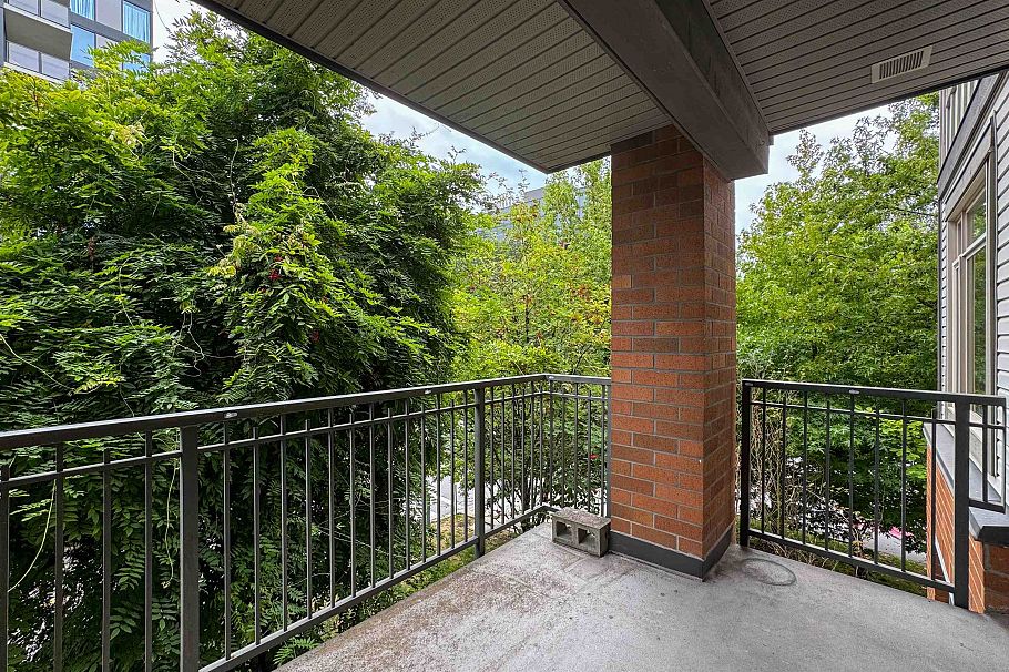 302 2280 Wesbrook Mall Vancouver, BC - 7