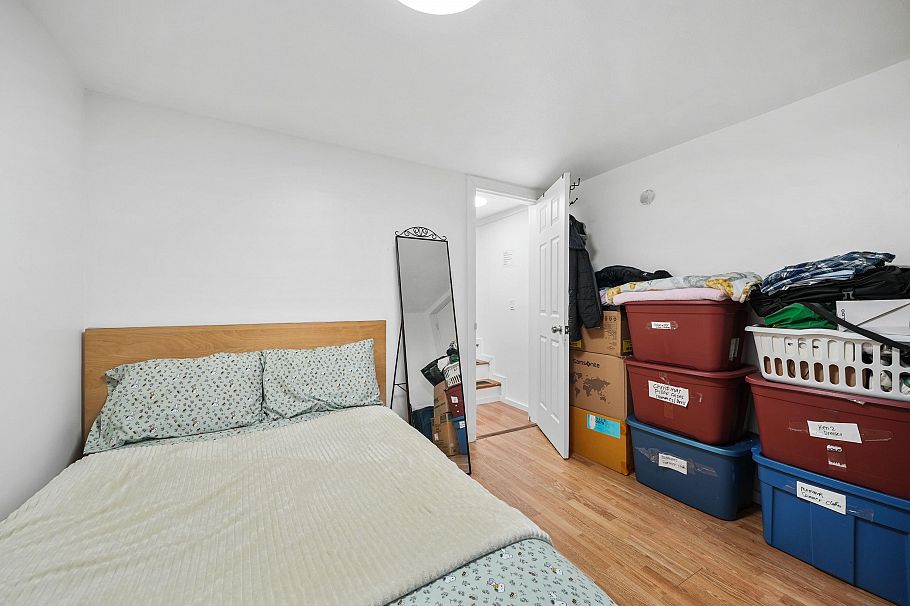 2316 Nanaimo Street Vancouver, BC - 23