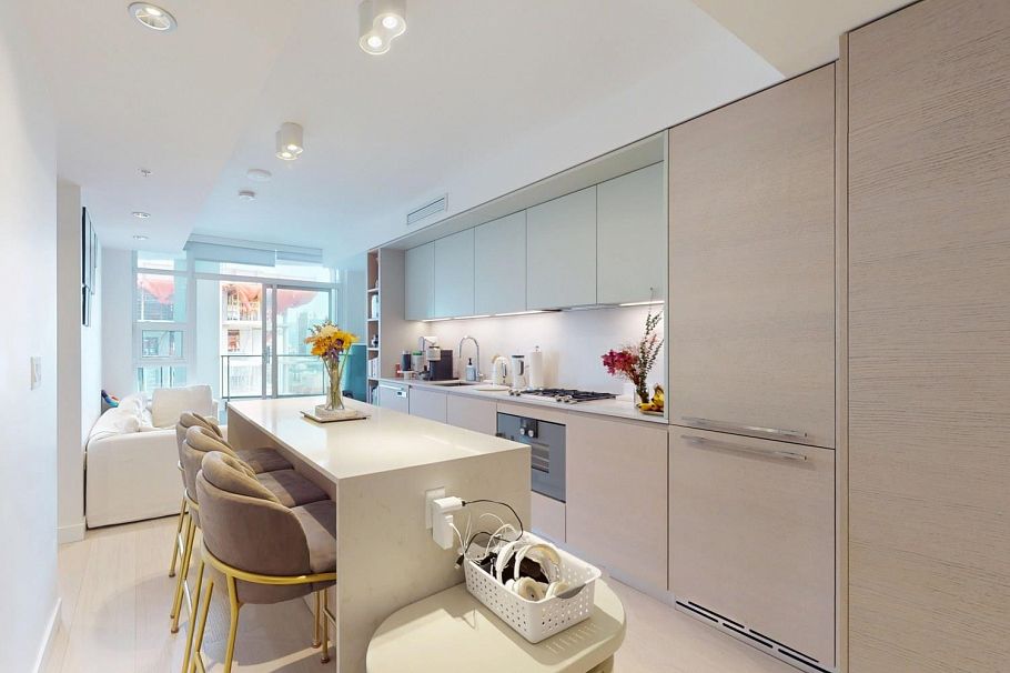 3007 1289 Hornby Street Vancouver, BC - 3