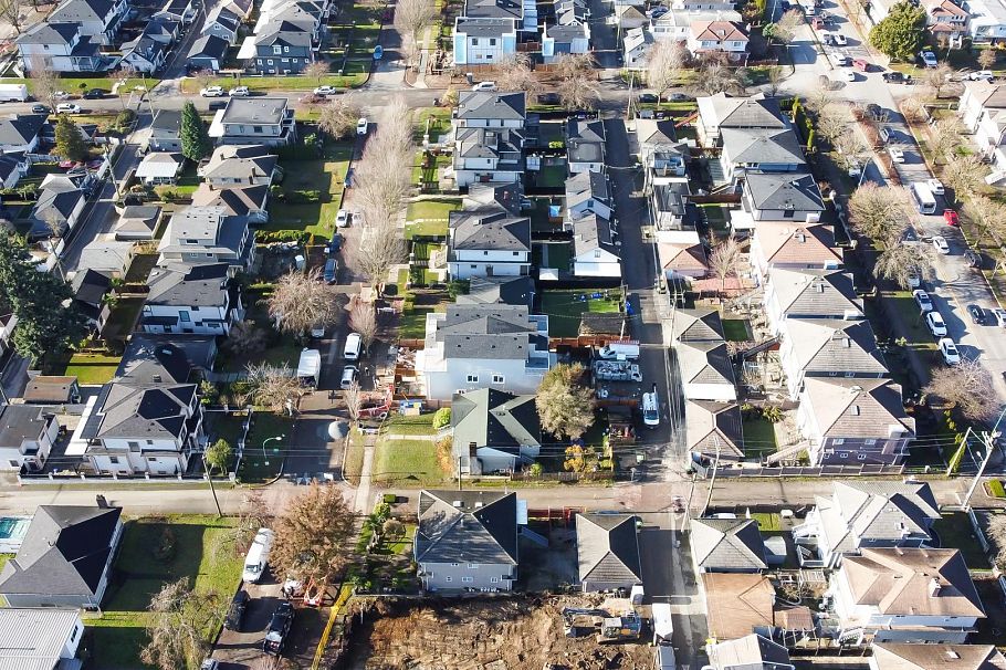 1563 E 58th Avenue Vancouver, BC - 7