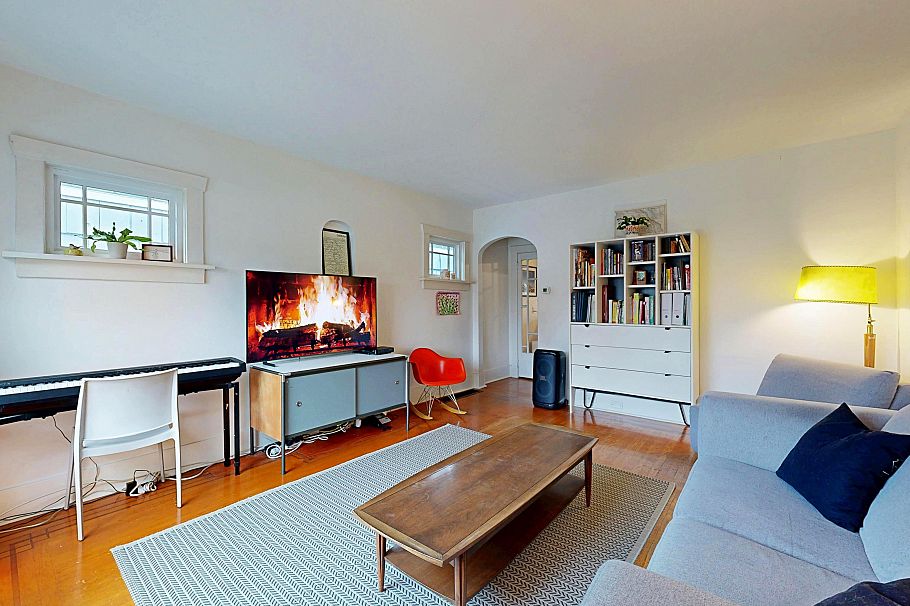 2640 Mcgill Street Vancouver, BC - 9