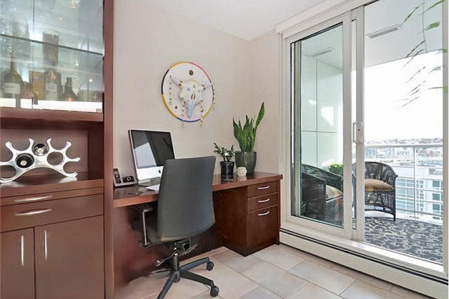 1807 198 AQUARIUS MEWS, Vancouver BC V6Z 2Y4 Vancouver, BC - 4