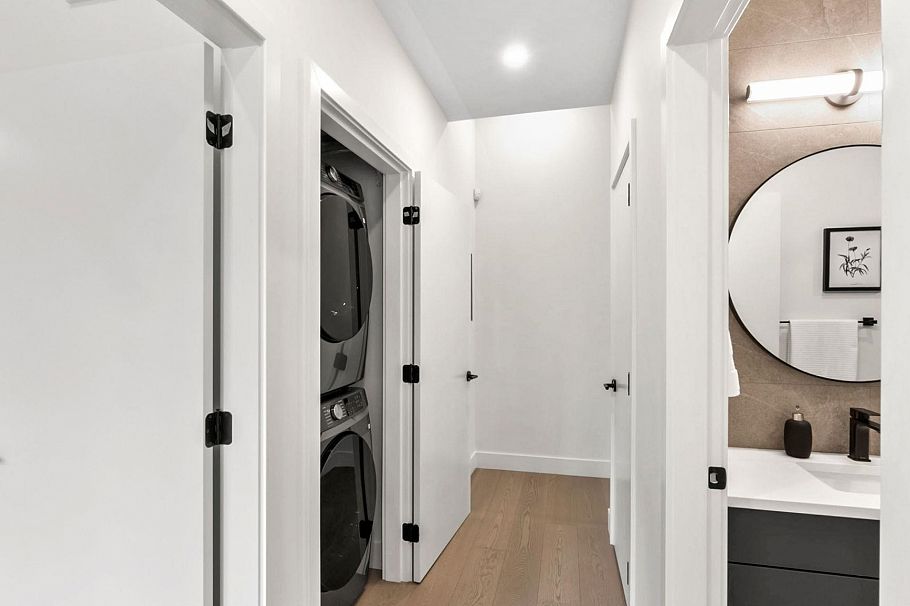 525 E 11th Avenue Vancouver, BC - 21