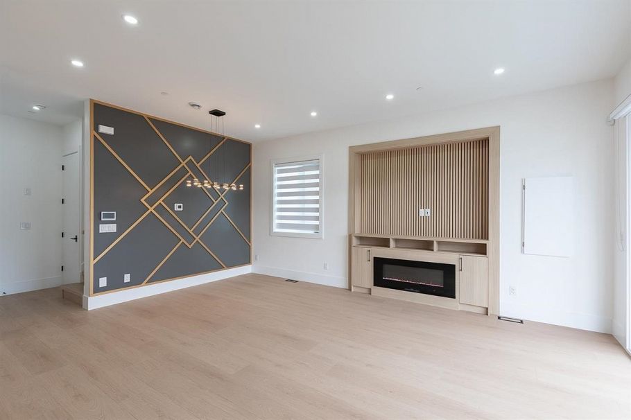 2 6964 Inverness Street Vancouver, BC - 8