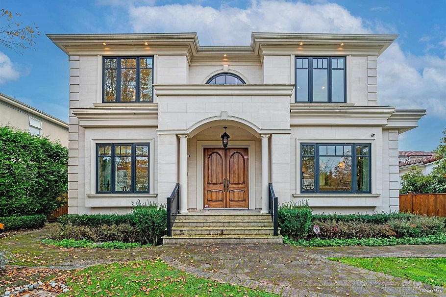 1332 W 47th Avenue Vancouver, BC - 2