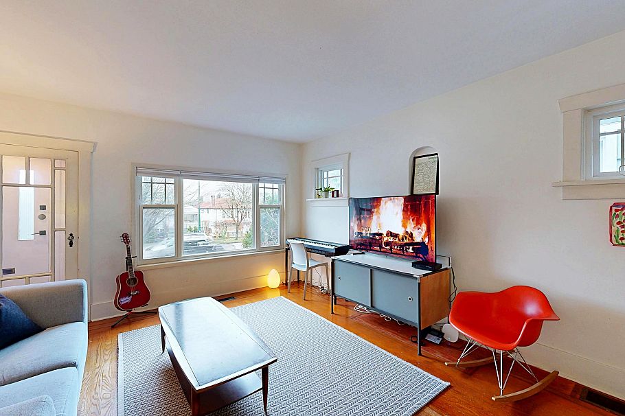 2640 Mcgill Street Vancouver, BC - 10