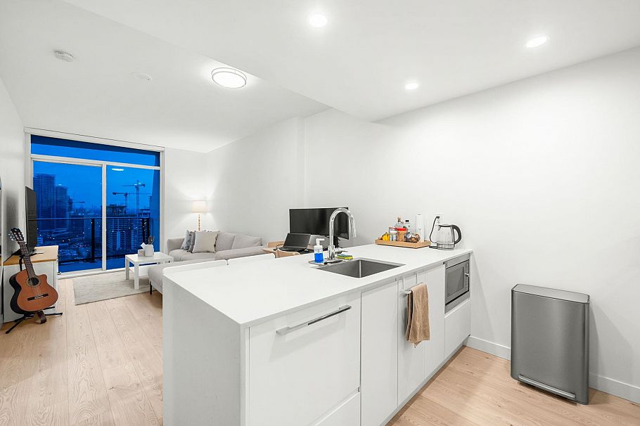 2607 2181 Madison Avenue Burnaby, BC - 10