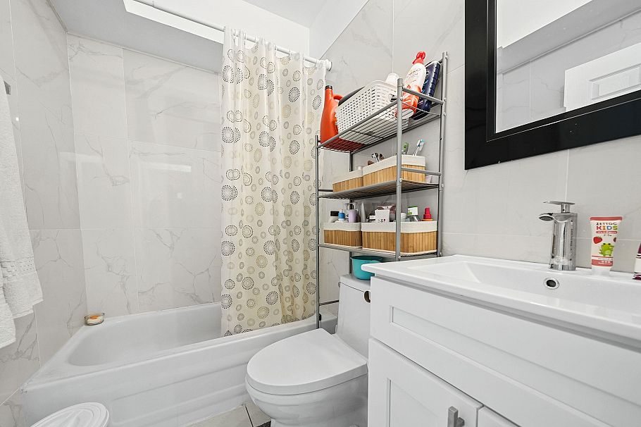 2316 Nanaimo Street Vancouver, BC - 20