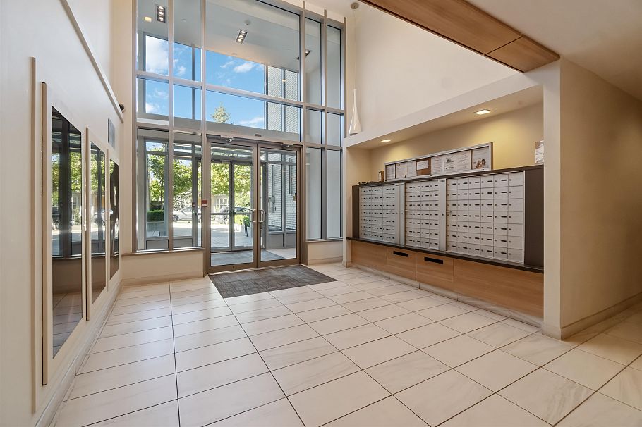 715 5598 ORMIDALE STREET, Vancouver BC V5R 0E5 Vancouver, BC - 5