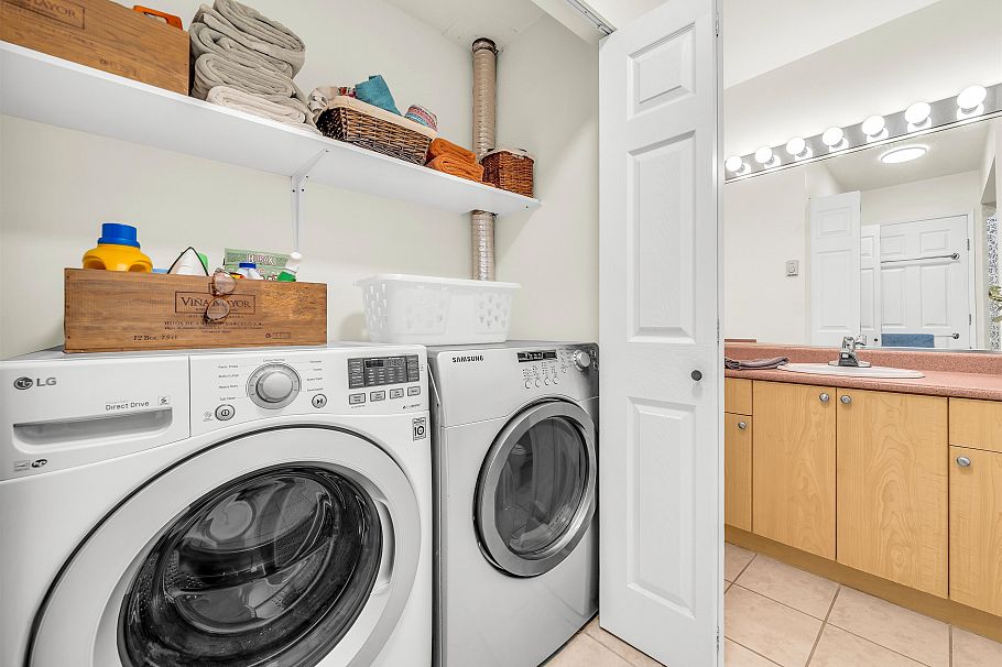 12 1255 E 15th Avenue Vancouver, BC - 16