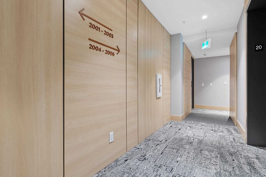 2004 1632 Lions Gate Lane North Vancouver, BC - 34