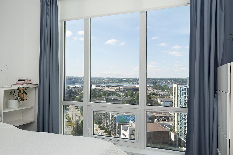 1807 1500 Fern Street North Vancouver, BC - 21