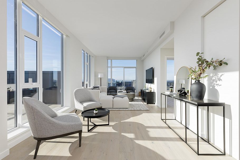 2702 7433 Cambie Street Vancouver, BC - 7