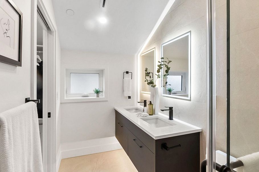 525 E 11th Avenue Vancouver, BC - 28