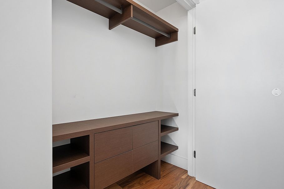 2004 1632 Lions Gate Lane North Vancouver, BC - 29