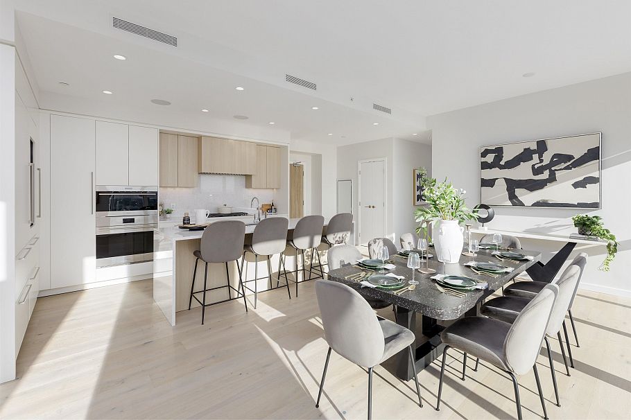 2702 7433 Cambie Street Vancouver, BC - 3