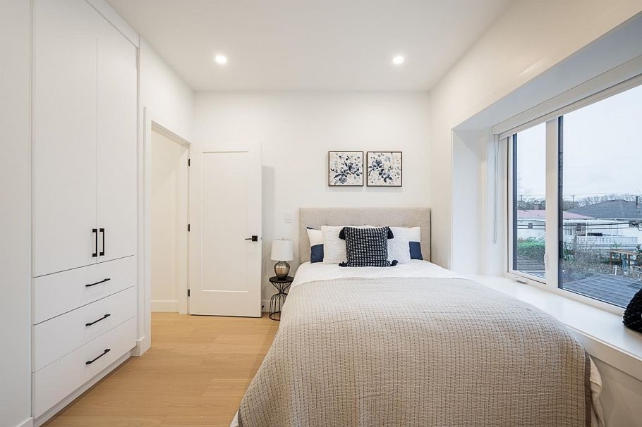 2329 E 49th Avenue Vancouver, BC - 19