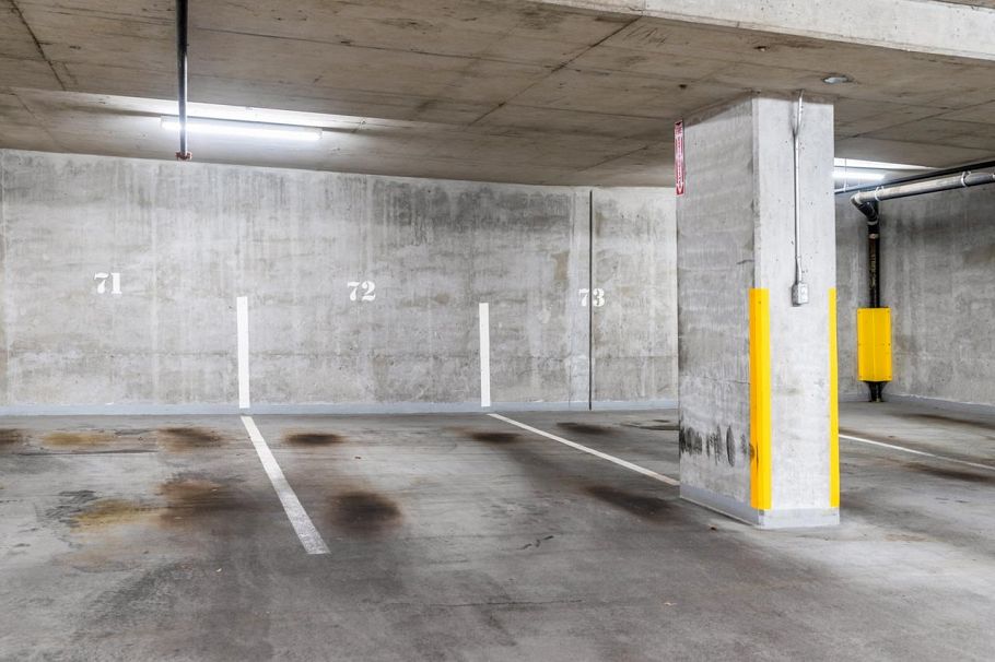 907 480 Robson Street Vancouver, BC - 23