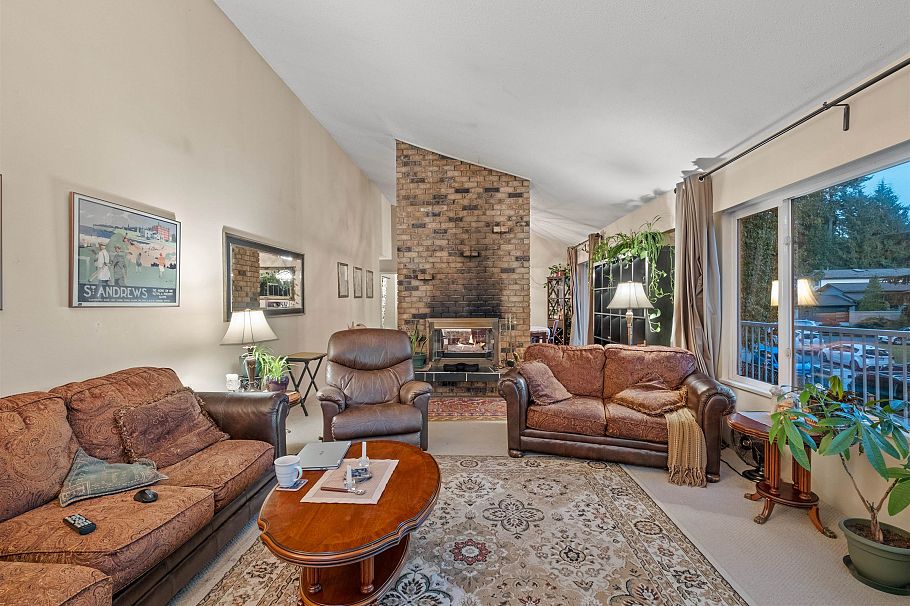 3602 Regent Avenue North Vancouver, BC - 6