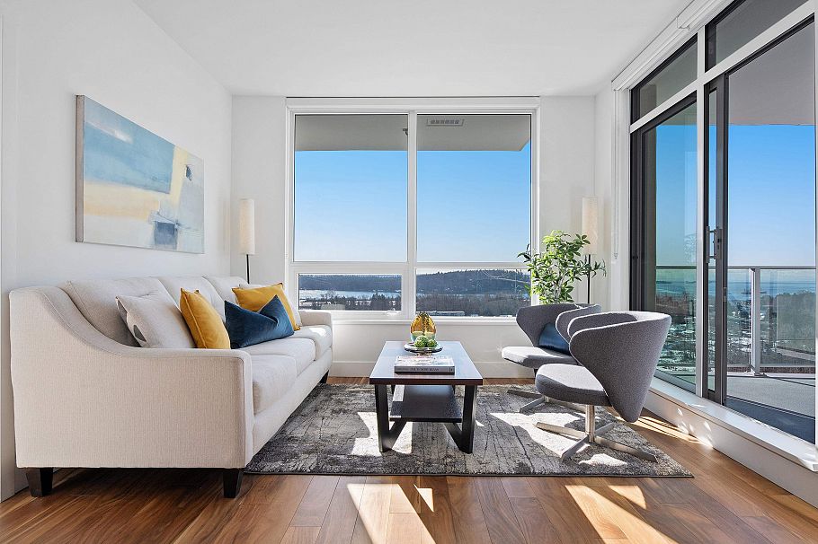 2004 1632 Lions Gate Lane North Vancouver, BC - 5