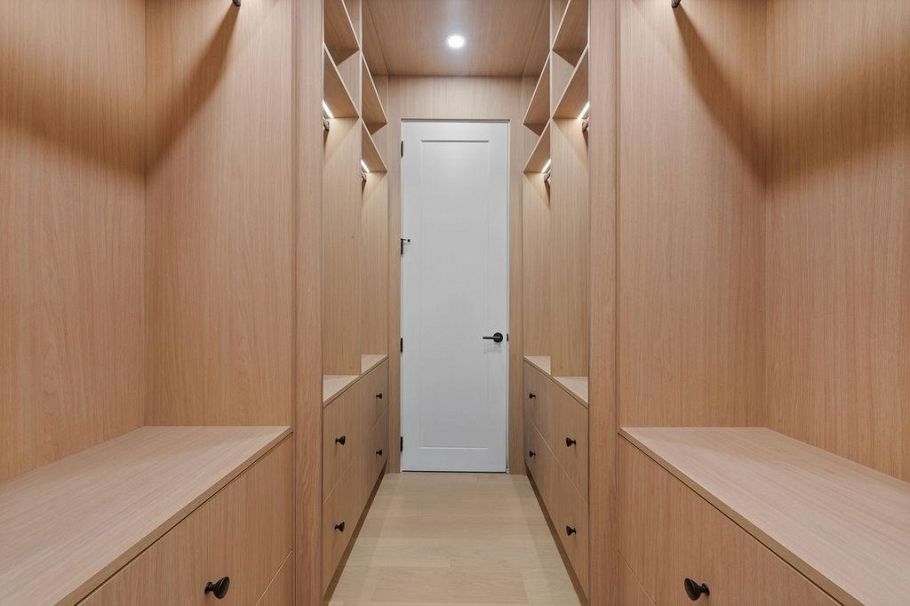 1 2846 W 12 Avenue Vancouver, BC - 19