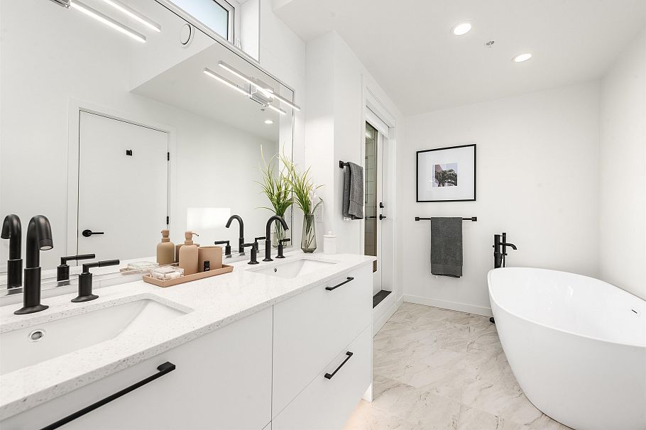 135 535 E 2nd Street North Vancouver, BC - 14