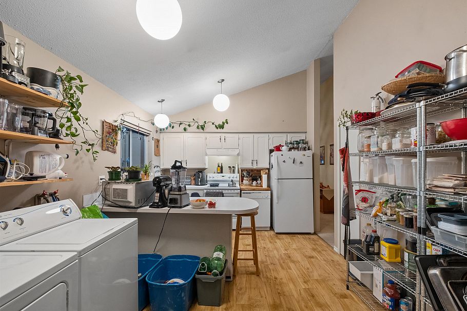 3602 Regent Avenue North Vancouver, BC - 13