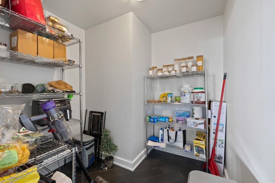 2601 1372 Seymour Street Vancouver, BC - 27