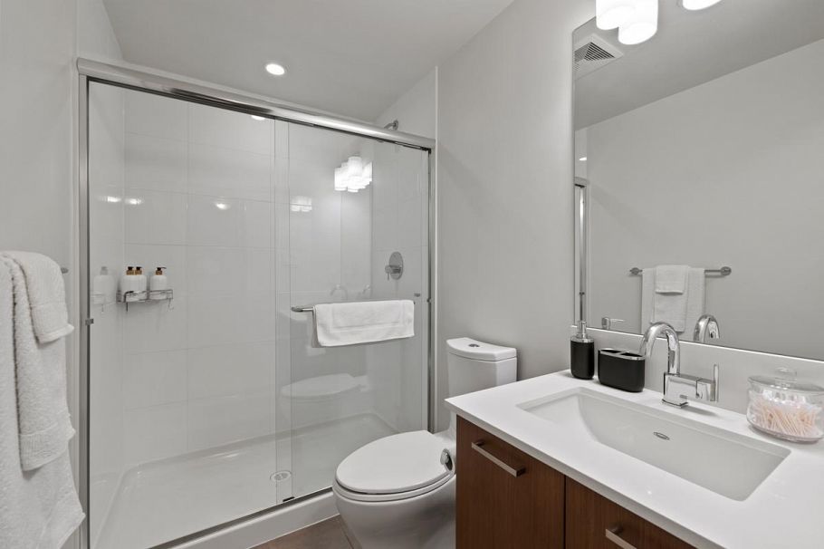 2601 1372 Seymour Street Vancouver, BC - 25