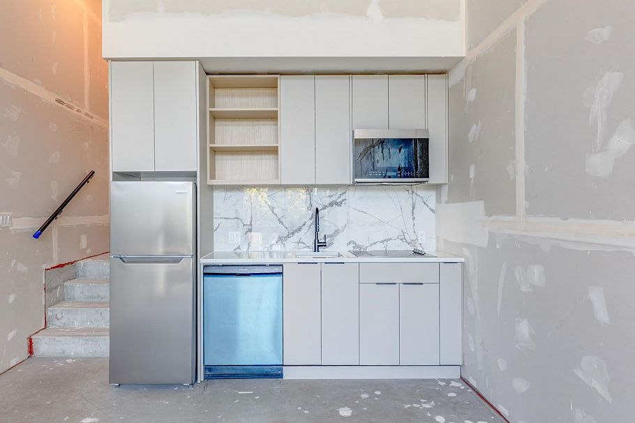 104/204 422 E 3rd Street North Vancouver, BC - 19