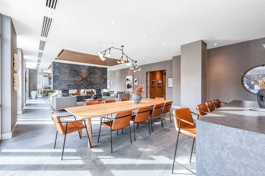 102 2375 Emery Court North Vancouver, BC - 21