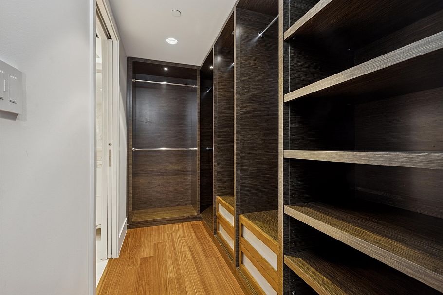 2702 667 Howe Street Vancouver, BC - 23