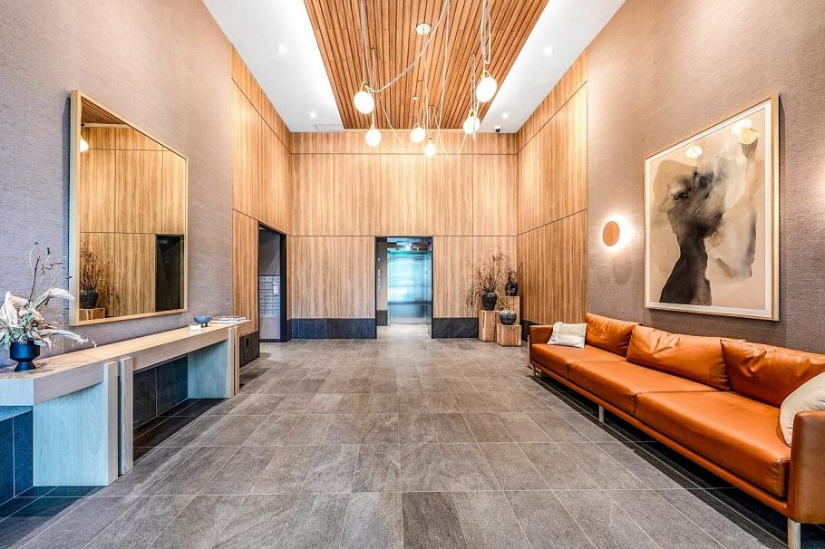 102 2375 Emery Court North Vancouver, BC - 17