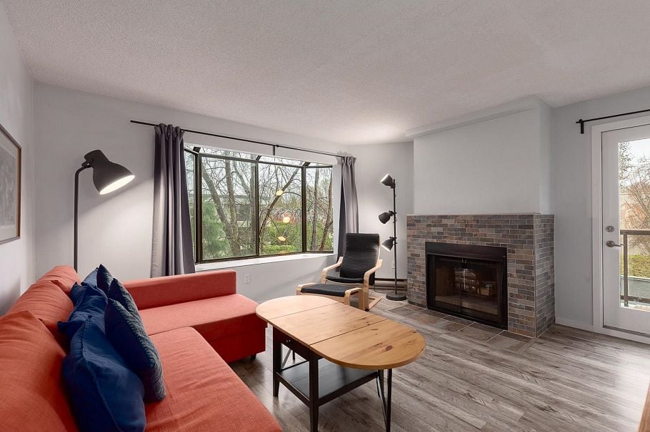 306 1775 W 10th Avenue Vancouver, BC - 2