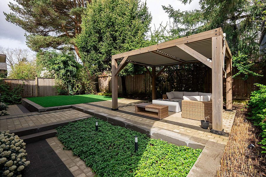 3337 W 40th Avenue Vancouver, BC - 36