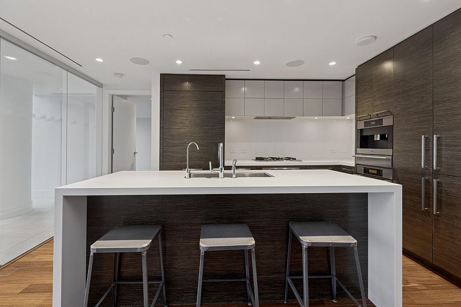2702 667 Howe Street Vancouver, BC - 8