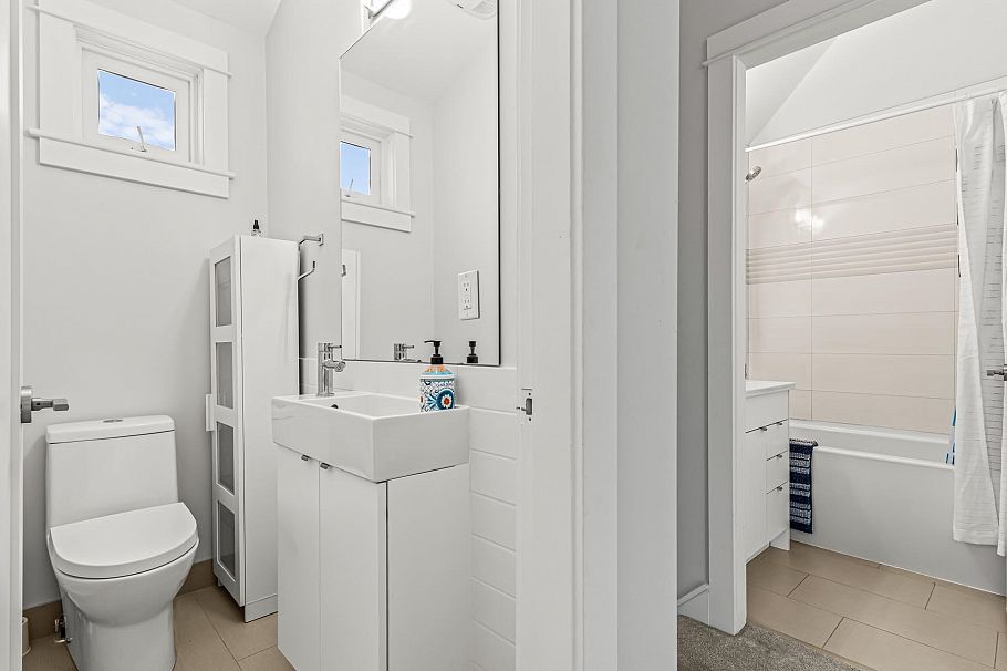 437 Vernon Drive Vancouver, BC - 18