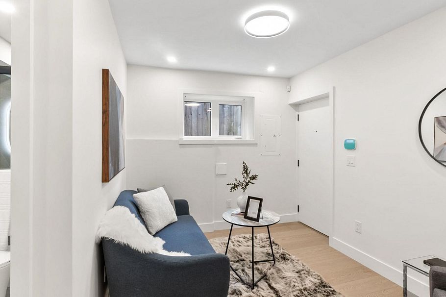 525 E 11th Avenue Vancouver, BC - 15