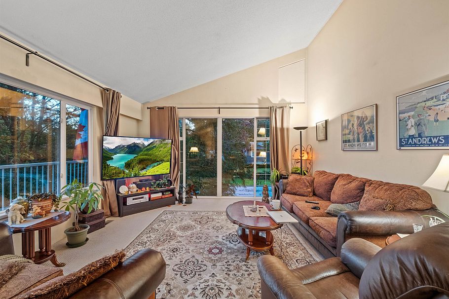 3602 Regent Avenue North Vancouver, BC - 5