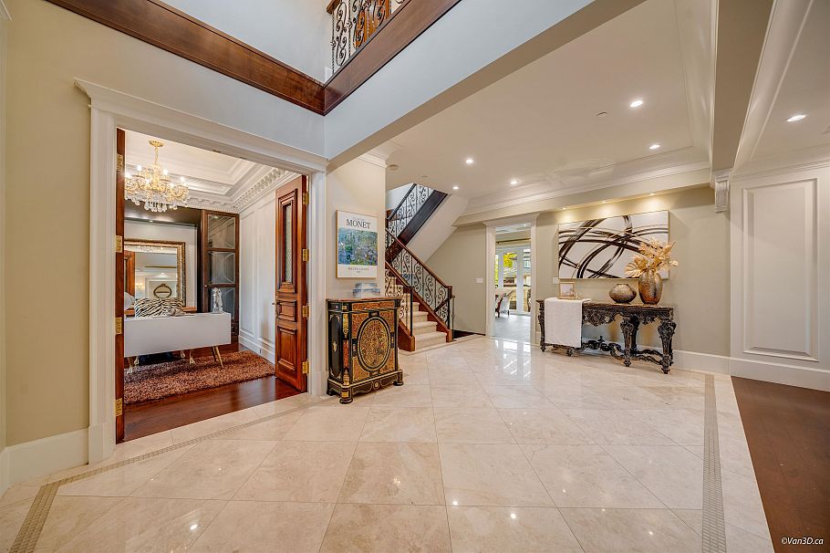 1332 W 47th Avenue Vancouver, BC - 3