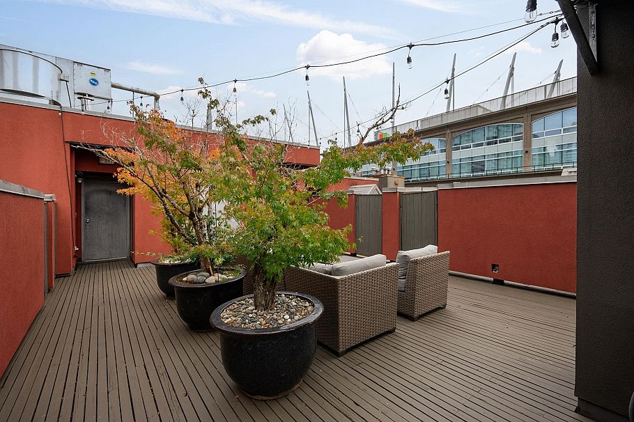 201 869 Beatty Street Vancouver, BC - 24