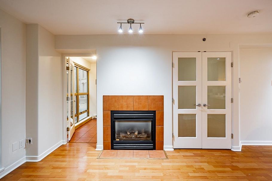 311 819 Hamilton Street Vancouver, BC - 20