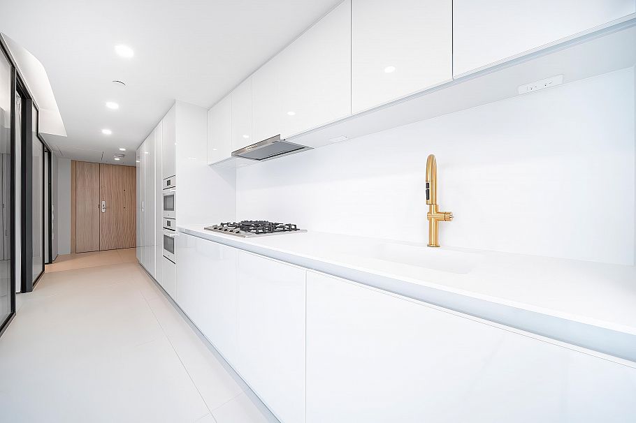 1703 1033 Nelson Street Vancouver, BC - 2