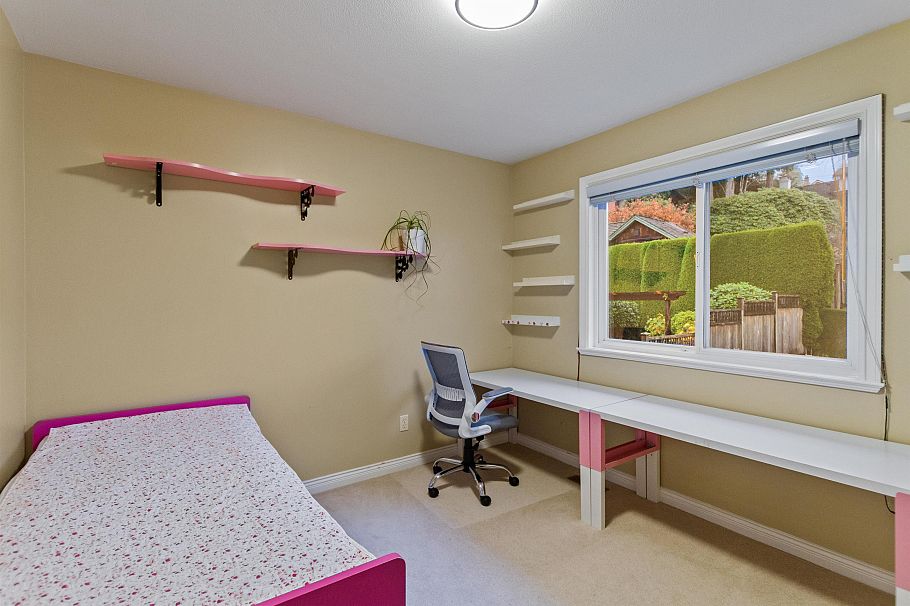 3782 Lonsdale Avenue North Vancouver, BC - 14