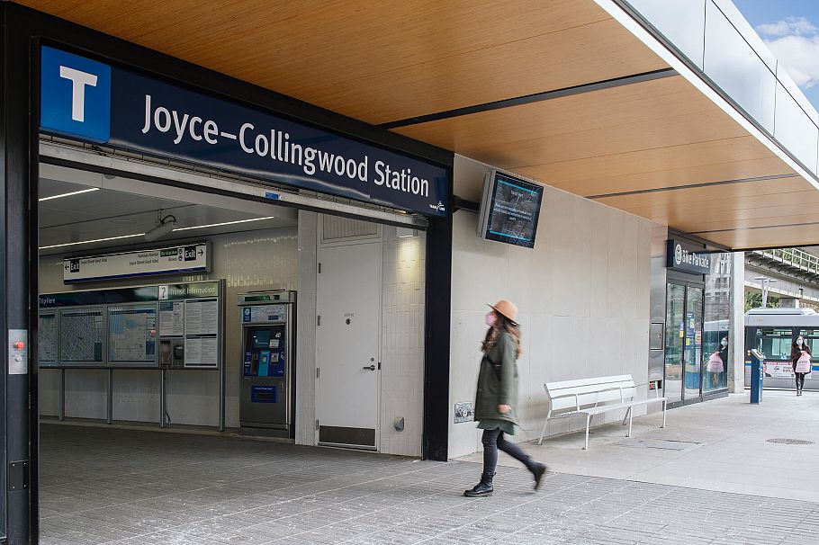 3249 Clive Avenue Vancouver, BC - 29