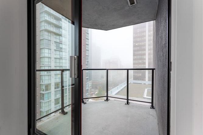 1505 811 Helmcken Street Vancouver, BC - 16