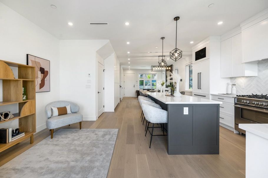 1724 E 64th Avenue Vancouver, BC - 11