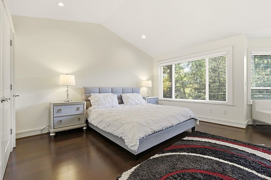 1017 Canyon Boulevard North Vancouver, BC - 15