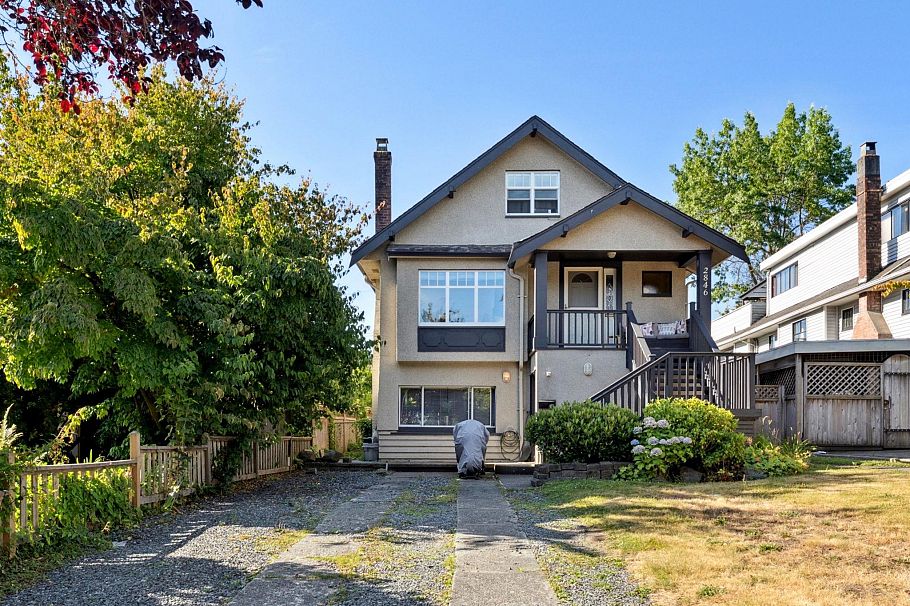 2846 Trinity Street Vancouver, BC - 2